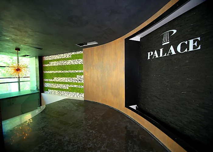 Hotel Palace