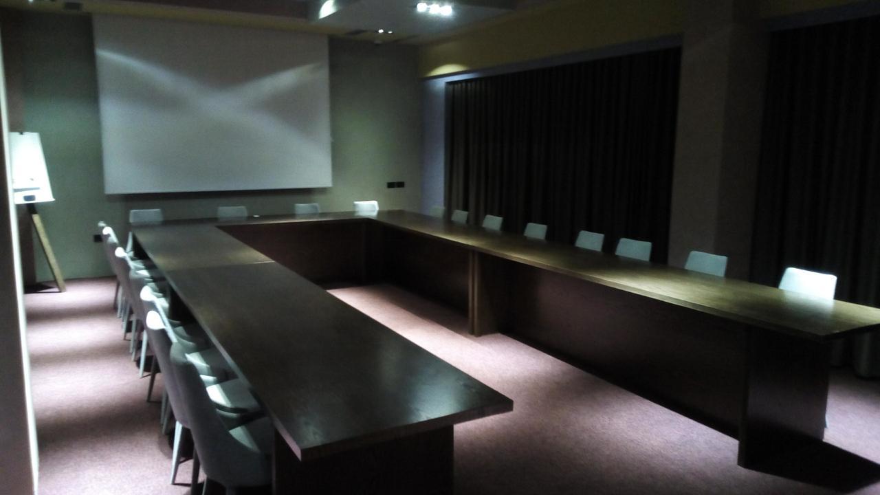 Palace Hotell
