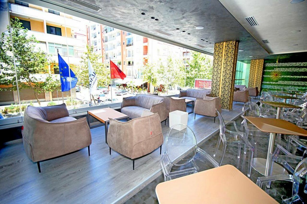 酒店 Palace Vlore